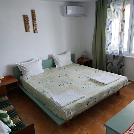 самостоятелни на брега на морето Pensionat Pomorie